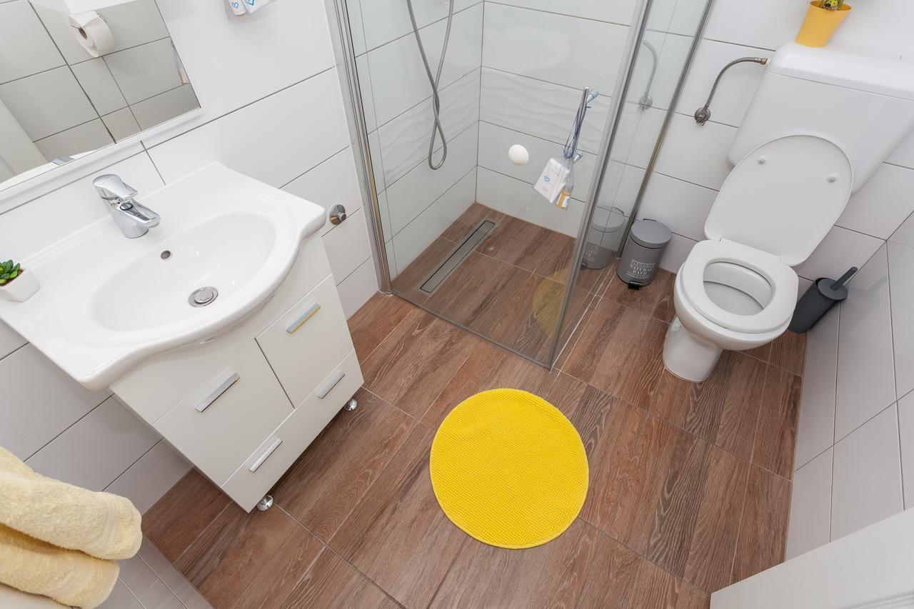 Apartment Dome 비오그라드나모루 외부 사진