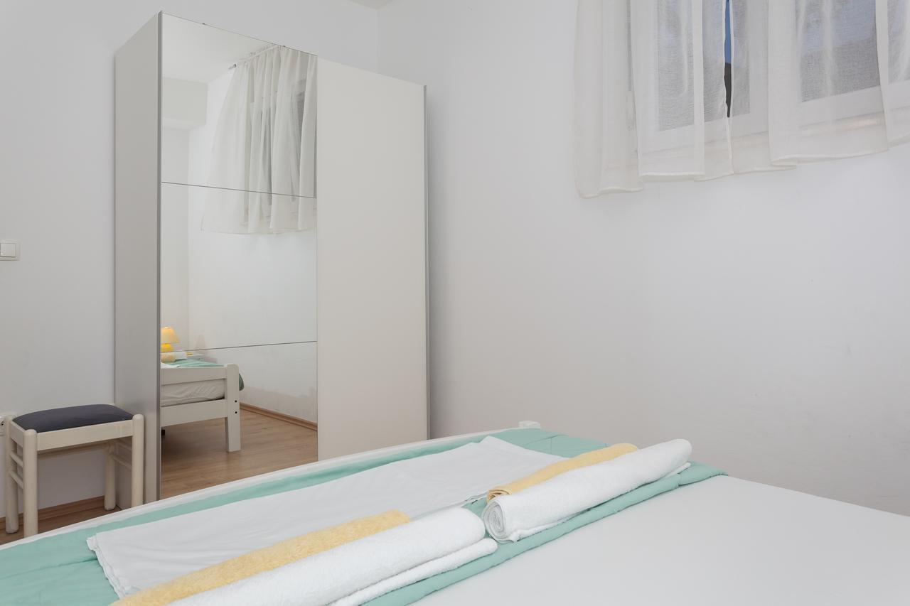 Apartment Dome 비오그라드나모루 외부 사진